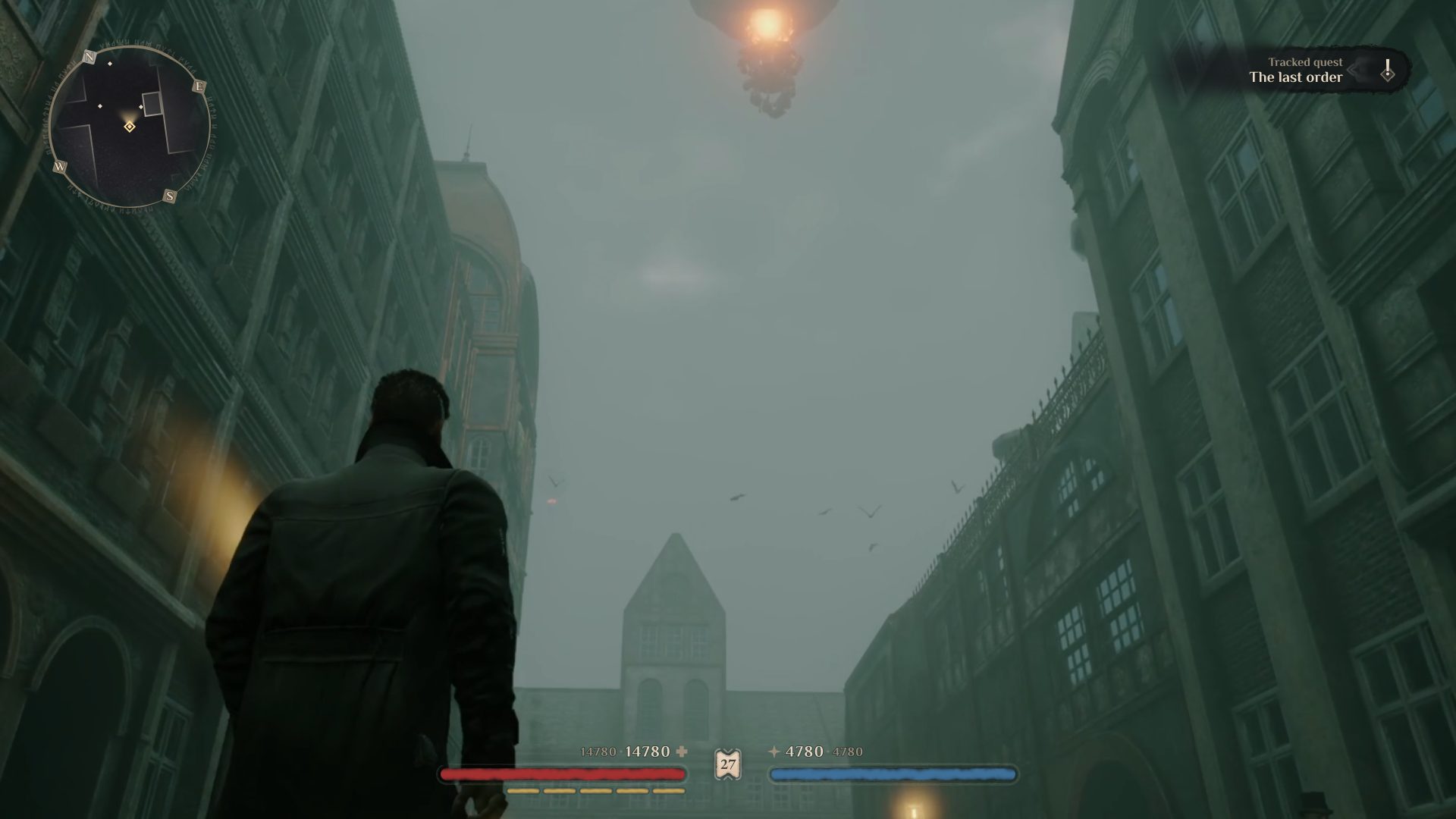 In-world HUD — minimap, quest tracker, health